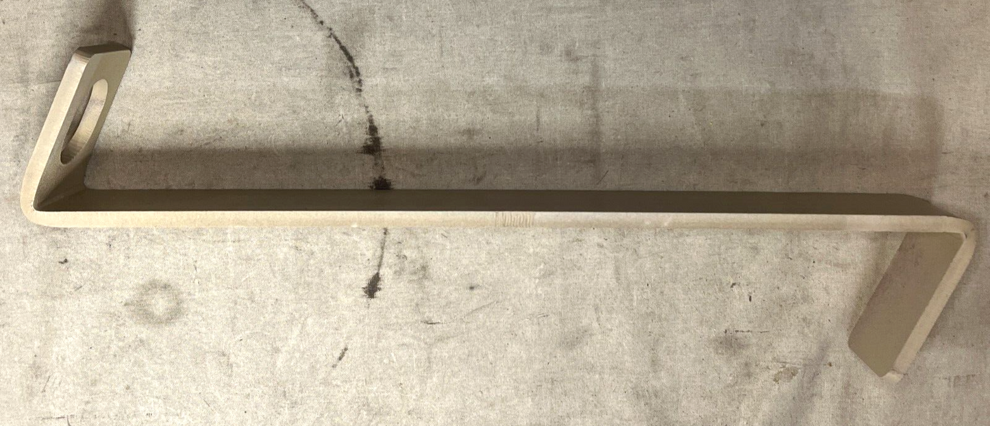 LIGHT ARMORED VEHICLE 13015291 RIGHT MOUNTING Z BRACKET 5340-01-555-2980 NOS