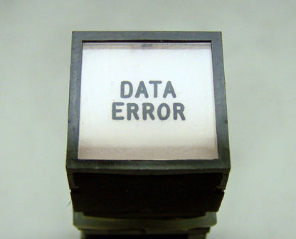 NAVY SHIP 2748-018 PUSH SWITCH DATA ERROR SINGLE ACTUATOR 3/4" 3" L 5189178-018