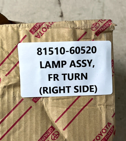 GENUINE TOYOTA 81510-60520 INDICATOR LAMP ASSEMBLY FRONT TURN SIGNAL RIGHT SIDE