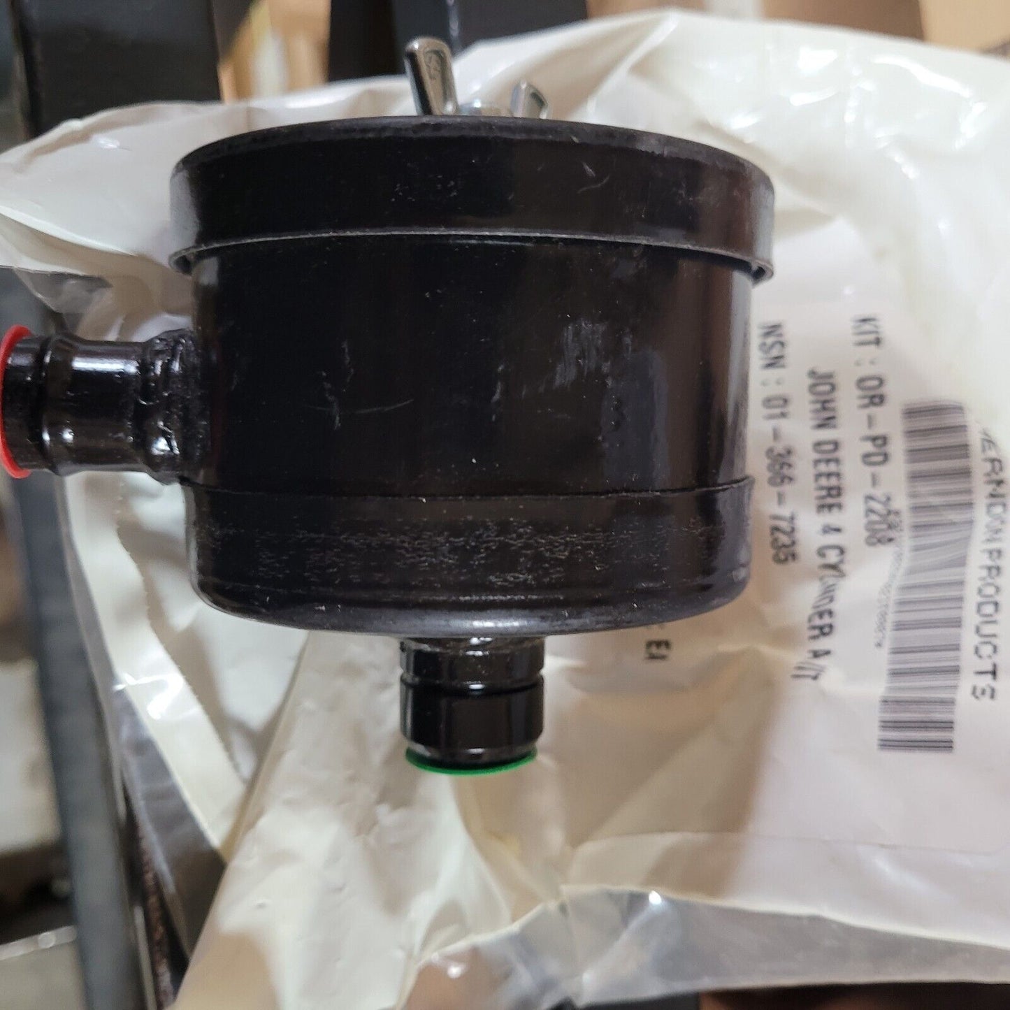 MILITARY MEP-805A CUMMINS FILTRATION 73509-A 73509 BREATHER 2815-01-366-7235