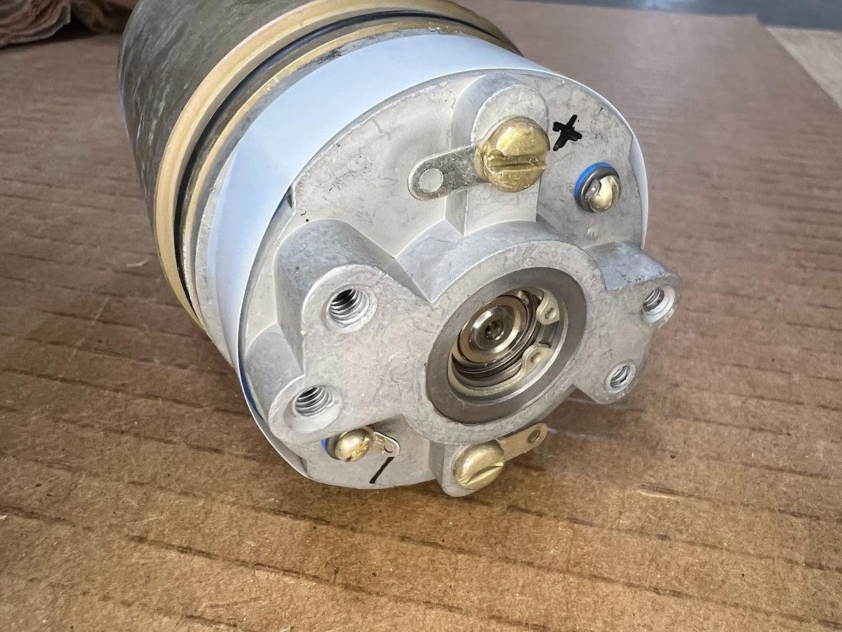 Motor 70A268 NSN 6105-01-137-5110 - photo 6