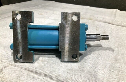 WASP CLASS LHD TE01CACD3AA01000 LINE ACTUATING CYLINDER ASSY 3040-01-301-3024