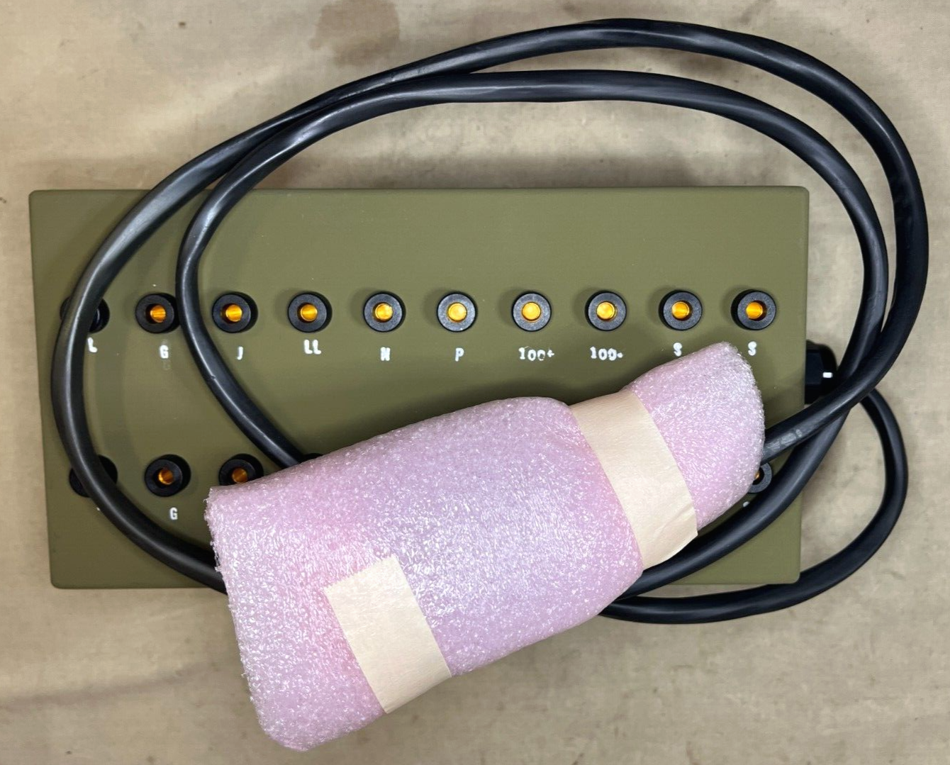 M1150 ASSAULT BREACHER VEHICLE 12303697 ADAPTER, CALIBRATION 5999-01-176-4670