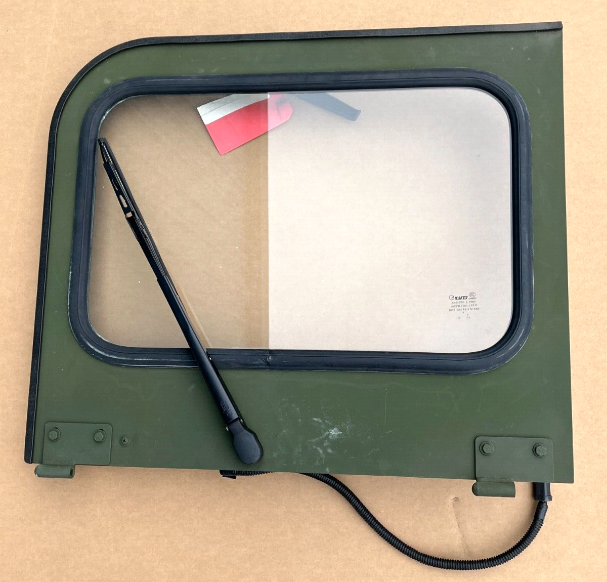 M1161 GROWLER ITV-LSV FRONT WINDSHIELD HALF WITH MOTOR 43016400 2510-01-605-2532