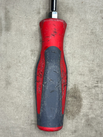 SNAP-ON SHD6R RED 5/8'' 17/16'' HANDLE FLAT TIP SCREWDRIVER 5120-01-563-1451