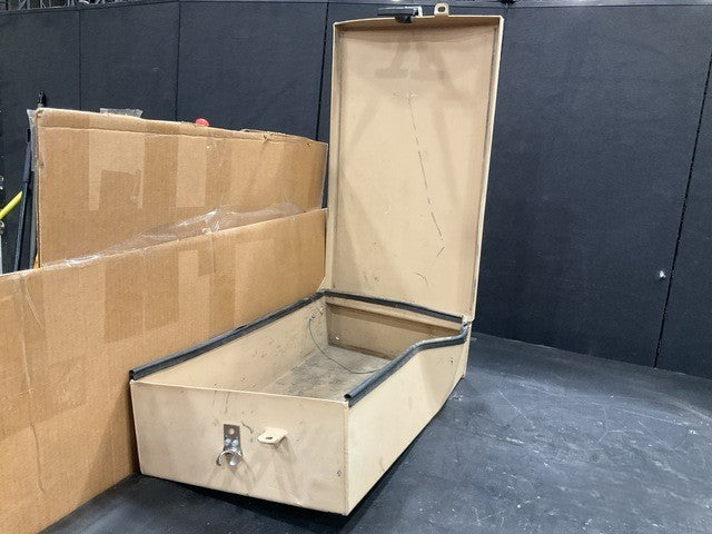 Stowage Box EP-0008948 NSN 2540-01-617-2489 - photo 2