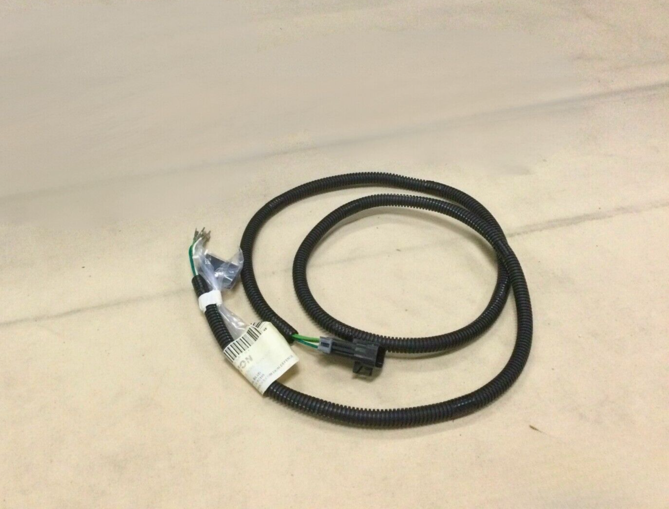 MRAP-MAXXPRO CAT I 3825553C91L HARNESS, THRU DOOR POWER MIRROR 6150-01-556-5567