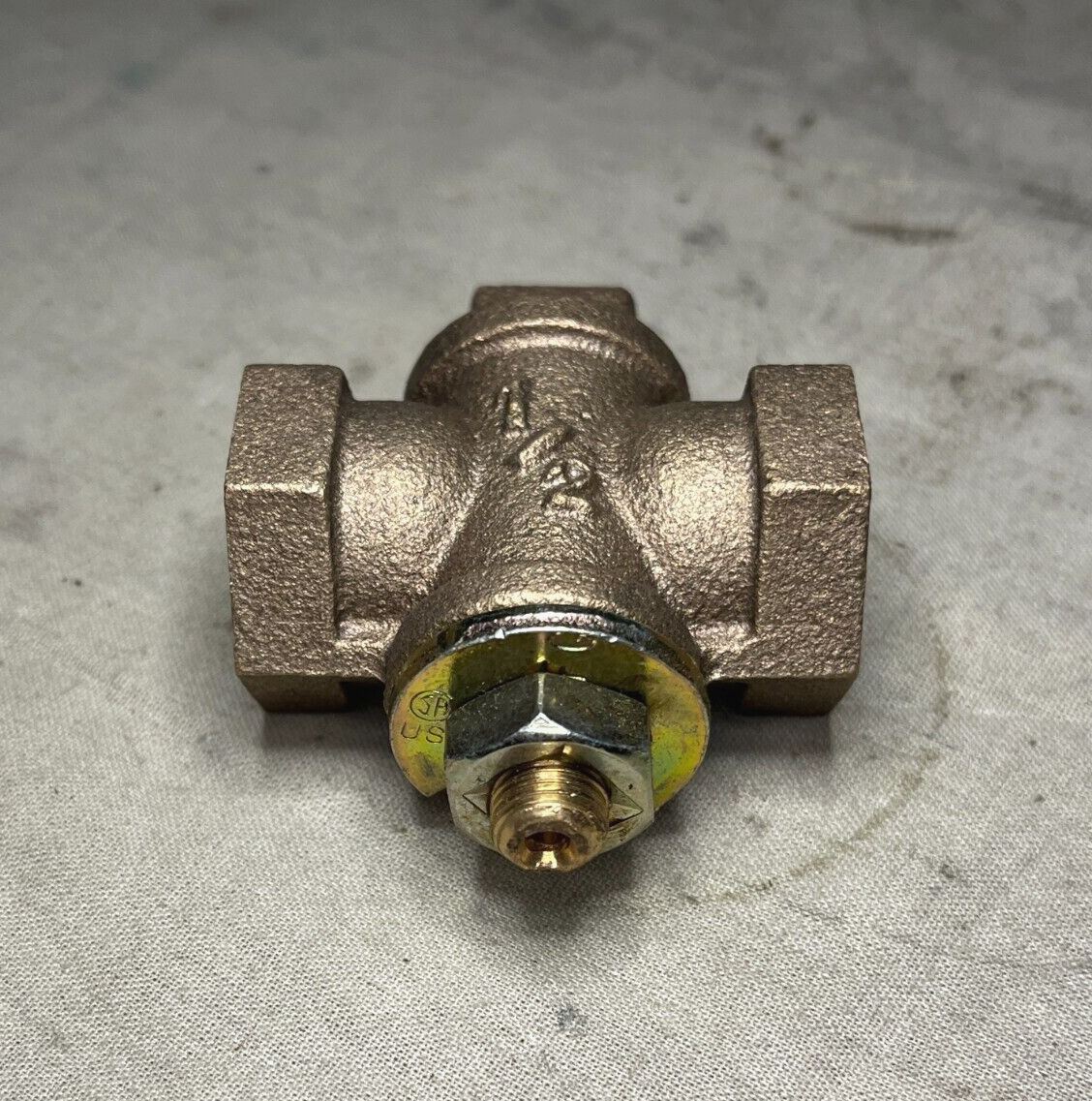 AIRCRAFT B-52 , GENERATOR 3KW 1/2" COPPER ALLOY PLUG COCK 4820-00-136-1085