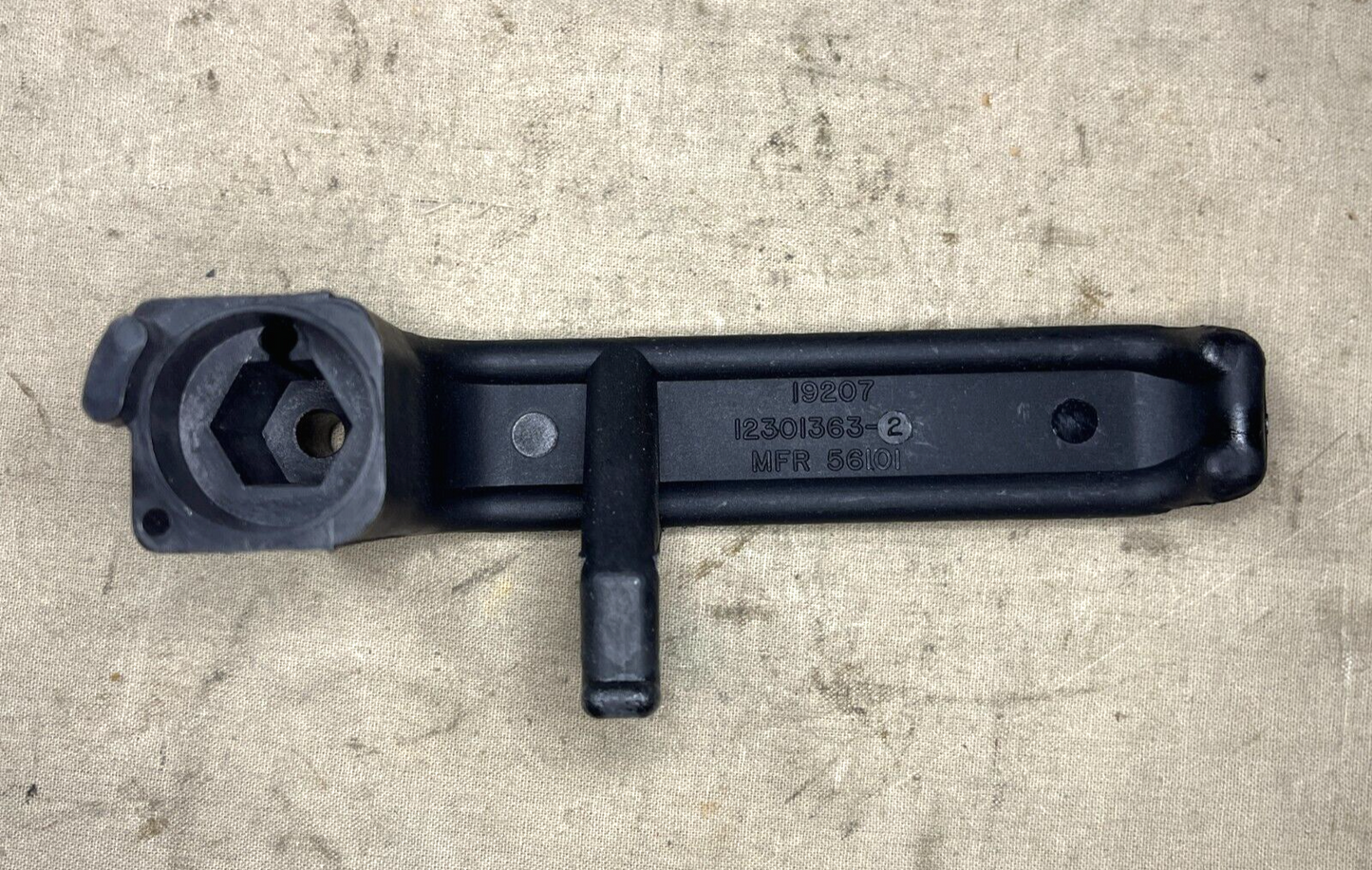 HMMWV HUMMER LEFT [LH] SIDE DOOR HANDLE KIT SOFT DOOR 5705619 2540-01-300-8744