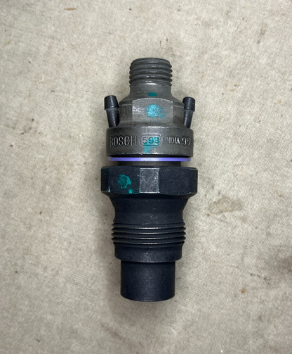 HMMWV AMG BOSCH FUEL INJECTOR ASSEMBLY MODEL BOC 20PA 5743795 2910-01-379-3752