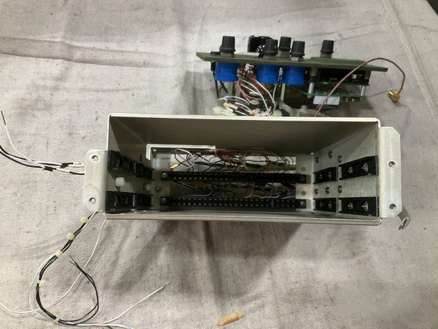 Electrical Panel AN/PDR-75 NSN 5975-01-258-0076 - photo 2