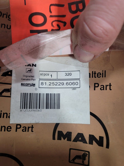 GENUINE MAN 81252296060 PLASTIC GEM BACK LIGHT STOP DX RIGHT FOR DAF TGA TGX