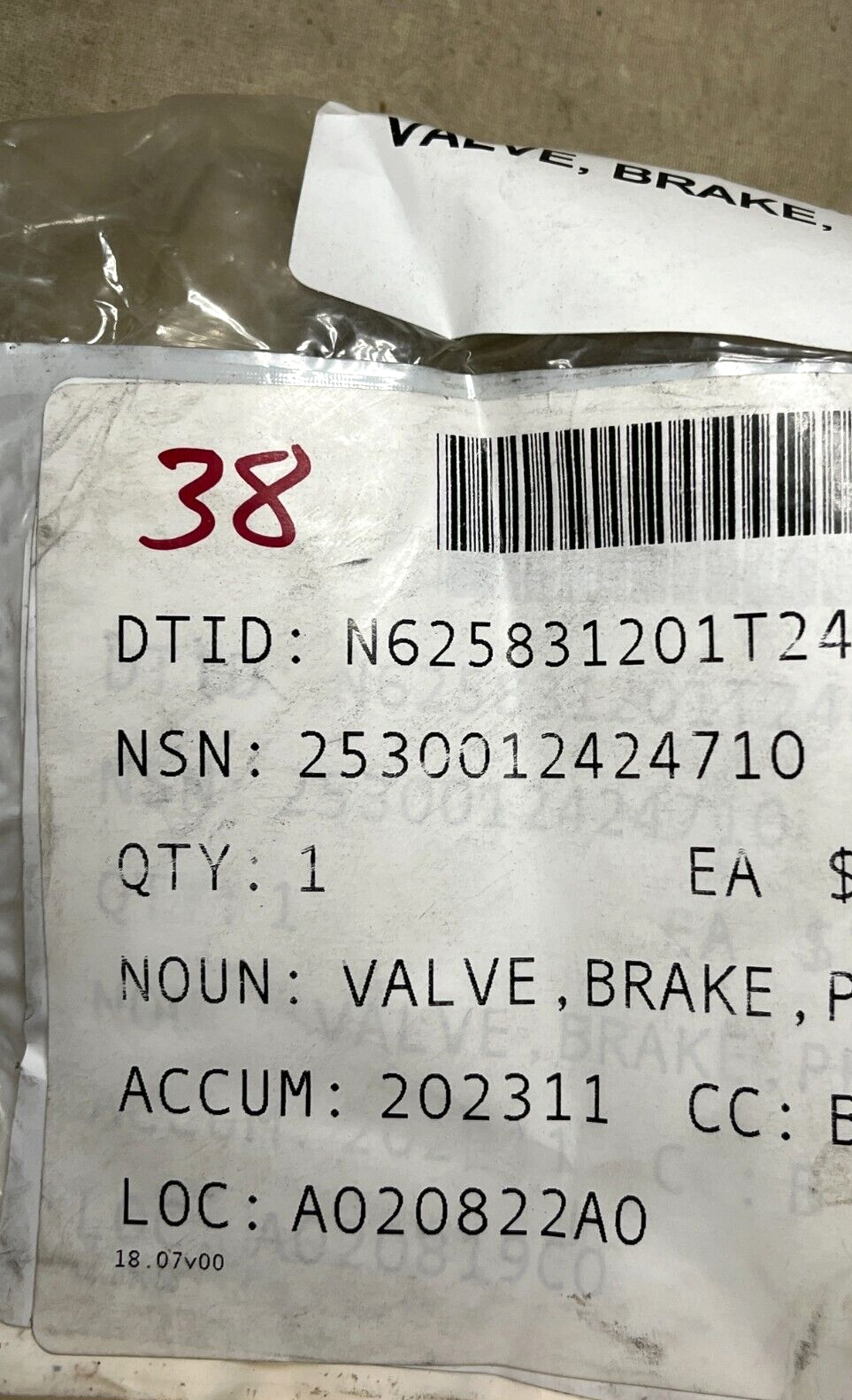 BENDIX 276581 PROPORTIONING & WA BRAKE VALVE 276581N 690091 2530-01-242-4710 NOS