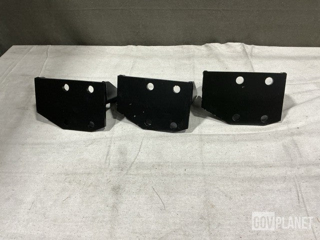 Engine Mount Bracket 10002367 NSN 2510-01-570-3989 - photo 2