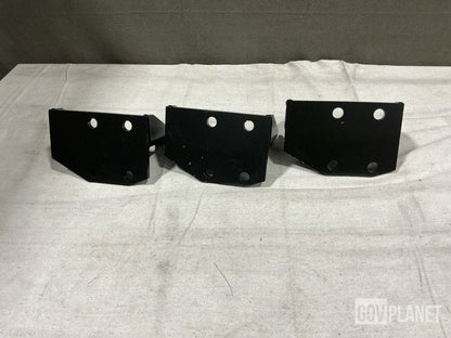 Engine Mount Bracket 10002367 NSN 2510-01-570-3989 - photo 2