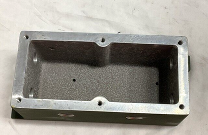 MILITARY HEMTT OSHKOSH 2249470 JUNCTION BOX BASE 458008-P1 5975-01-158-4634