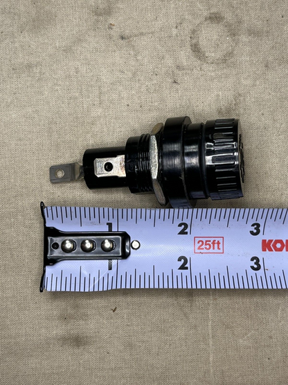 EATON BUSSMANN LIMITRON KTK-5 20A 600V 1-1/2'' 30A HPM-D FUSEHOLDER PANEL MOUNT