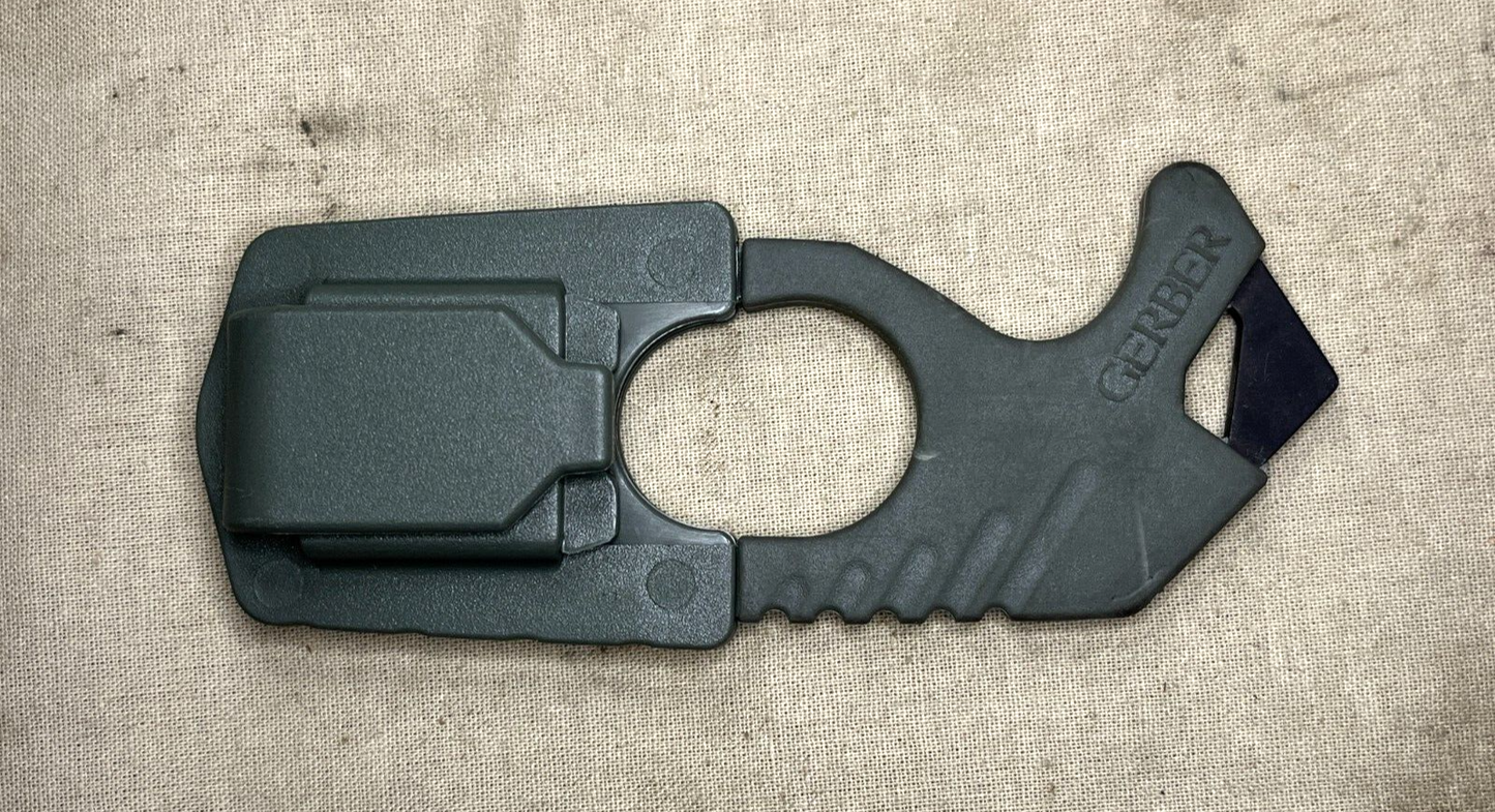 MRAP GERBER GEAR 3880024 5" GREEN VEHICLE STRAP CUTTER-SAFETY 2590-01-576-2424