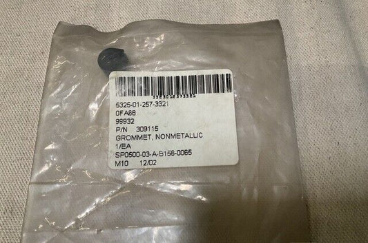 BOEING AH-64 APACHE 309115 NONMETALLIC GROMMET 7-311527068-27 5325-01-257-3321
