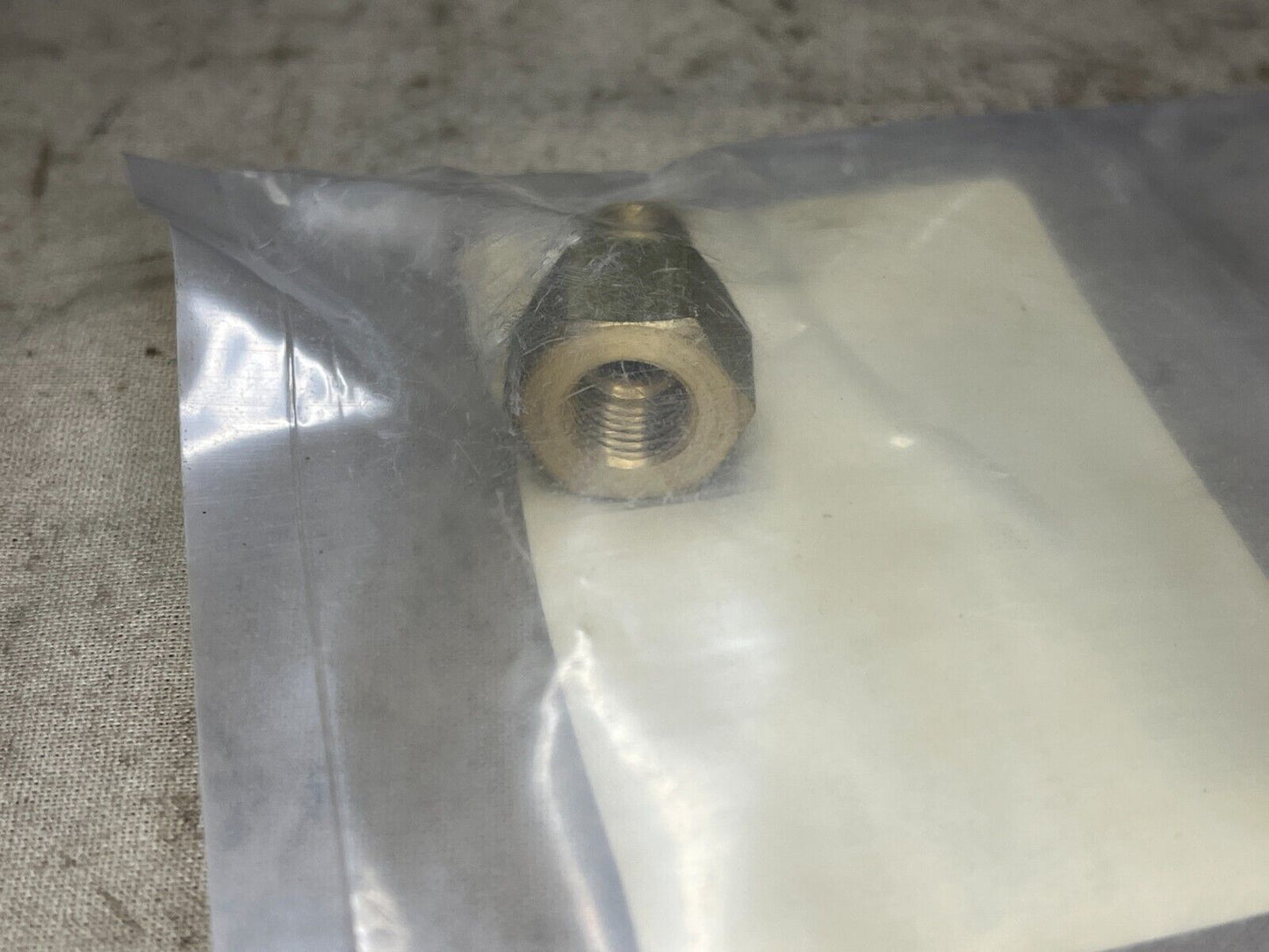 M998 HMMWV HUMMER 12339235 FITTING CALIPER BRAKE TUBE COUPLING 4730-01-184-6971