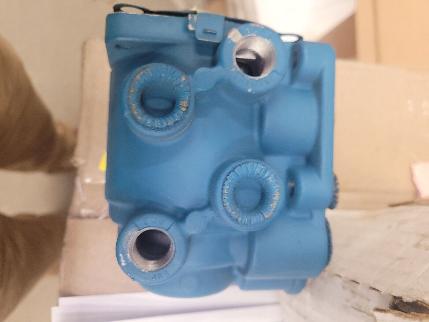 FACTORY REMAN  Bendix E-7 Foot Brake Valve 288267N