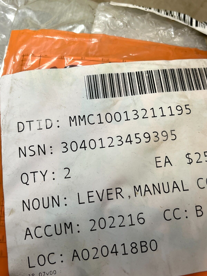 HEAVY DUTY MANUAL CONTROL LEVER, PEDAL ACCELERATION KIT 6976915 3040-12-345-9395