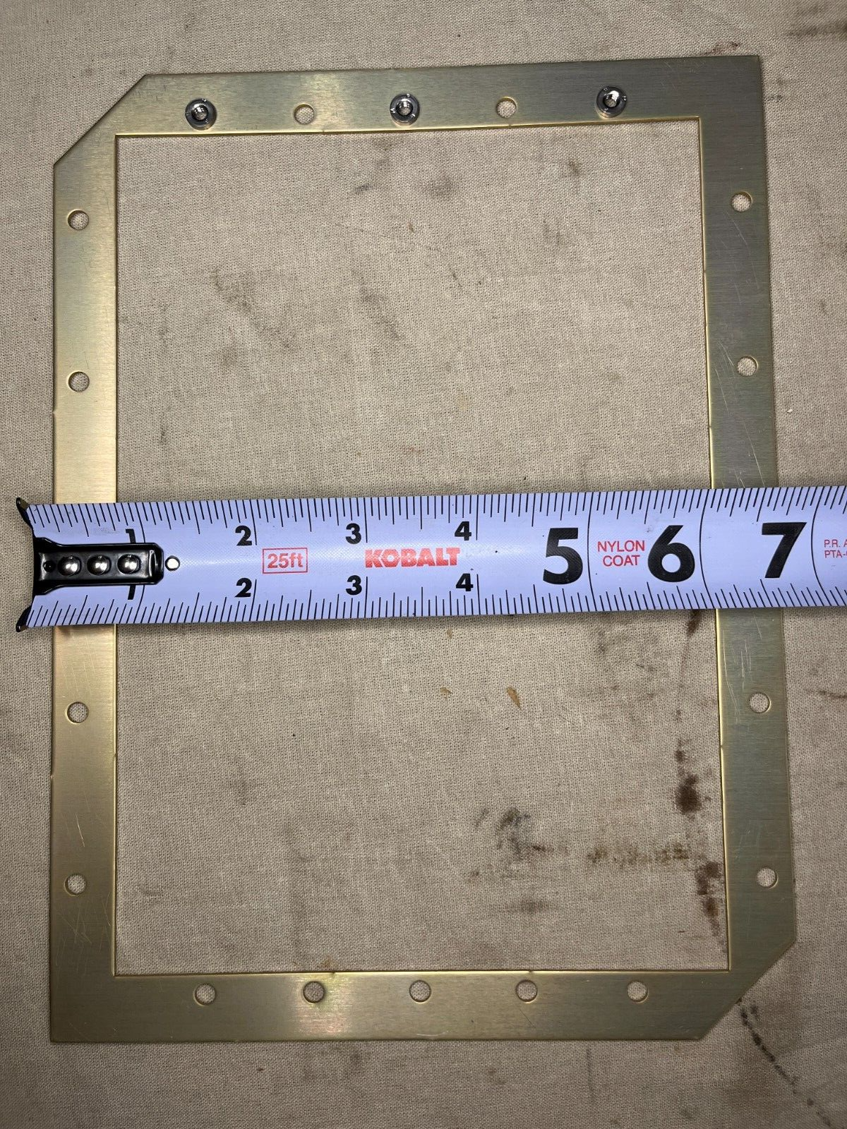 PIVOTAL POWER 717-646B EXHAUST LOUVER RETAINER EXHAUST SCREEN 5310-20-001-5936