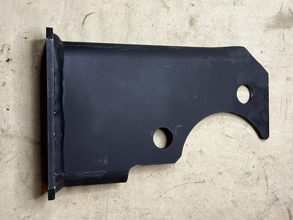 M998 HMMWV 12338151-7 REAR DIFFERENTIAL BRACKET 12338151 2590-01-394-8134 NOS