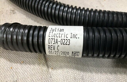 ELECTRIC JULIAN YARD TRACTOR 73A-0222 LEAD STORAGE BATTERY 6150-01-503-7501