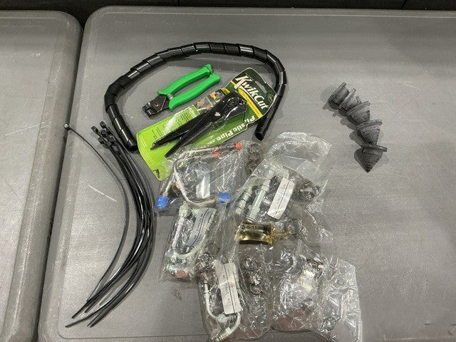 Fitting Kit M1097A1 NSN 4730-01-521-7981