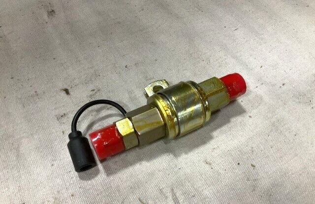 M275A1 RECOVERY TRUCK MICO 03-620-094 BRAKE LOCK CHECK VALVE 4820-00-886-5872