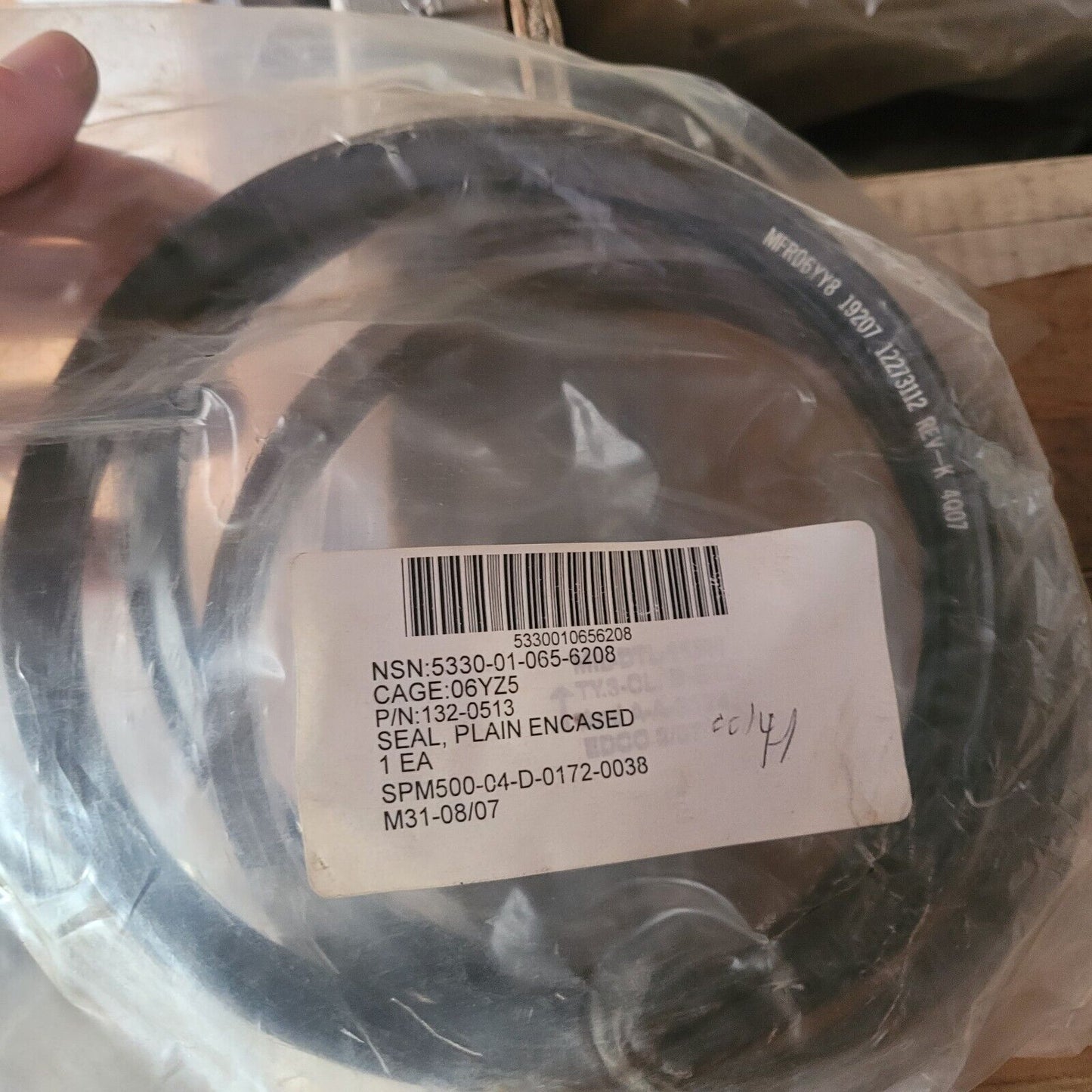 M1A1 M1A2 132-0513 PLAIN ENCASED SEAL 12273112 D-SK9895 5330-01-065-6208