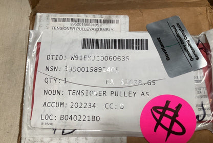 BRADLEY (BFVS) (MLRS) TENSIONER PULLEY ASSEMBLY 12540314 3950-01-589-2405