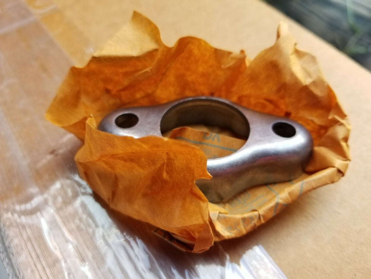 Cummins CLAMP,INJECTOR 3031137 5 Ton 6x6 Injector Clamp  2910-01-150-4925