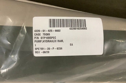 Oshkosh Defense 0TP159SPEC Hand-Driven Hydraulic Ram Pump 4320-01-625-9002