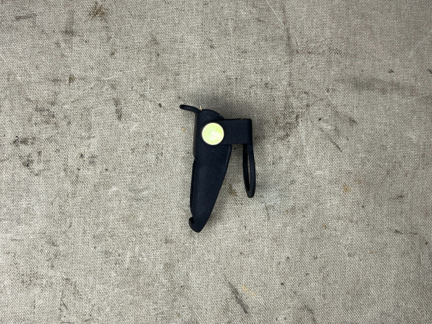 AIRCRAFT PROWLER EA-6B 1128AV44130-3 SWITCH GUARD ASSEMBLY 1660-00-421-4550