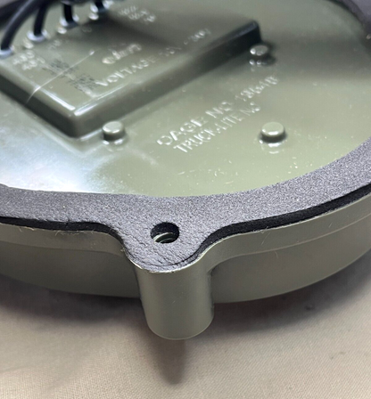 TRUCK-LITE 43019621 VEHICULAR TURN SIGNAL FRONT LIGHT ASSEMBLY 6220-01-605-4463