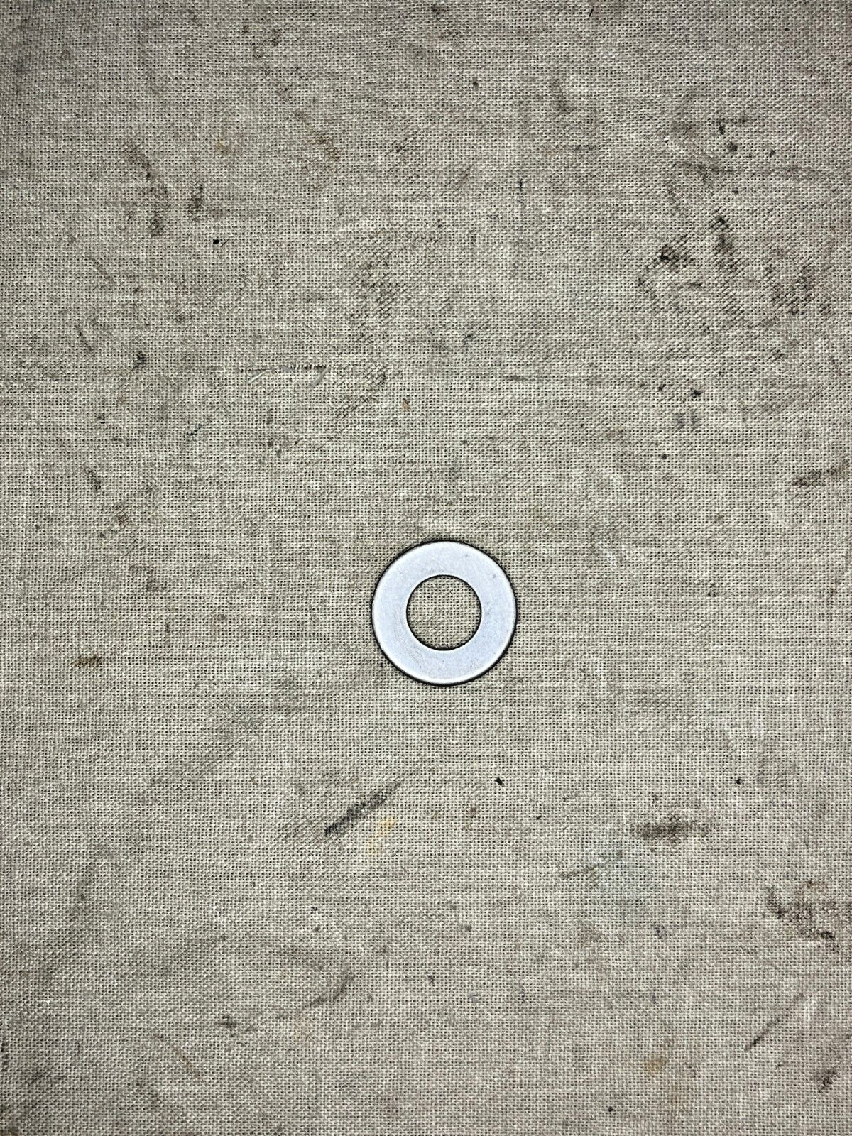 NEW M-109 HOWITZER SERIES 8356625-2 FLAT WASHER 9422846 5310-01-084-1197