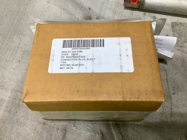 NEW STINGER MISSILE ELECTRICAL PLUG CONNECTOR MIS-21424/3-003 5935-01-455-4380