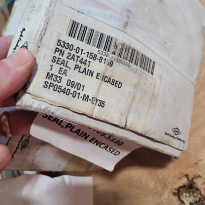 MILITARY TRUCK HEMTT M977, M978, AXLE PLAIN SEAL 2AT441 113517 5330-01-158-8169
