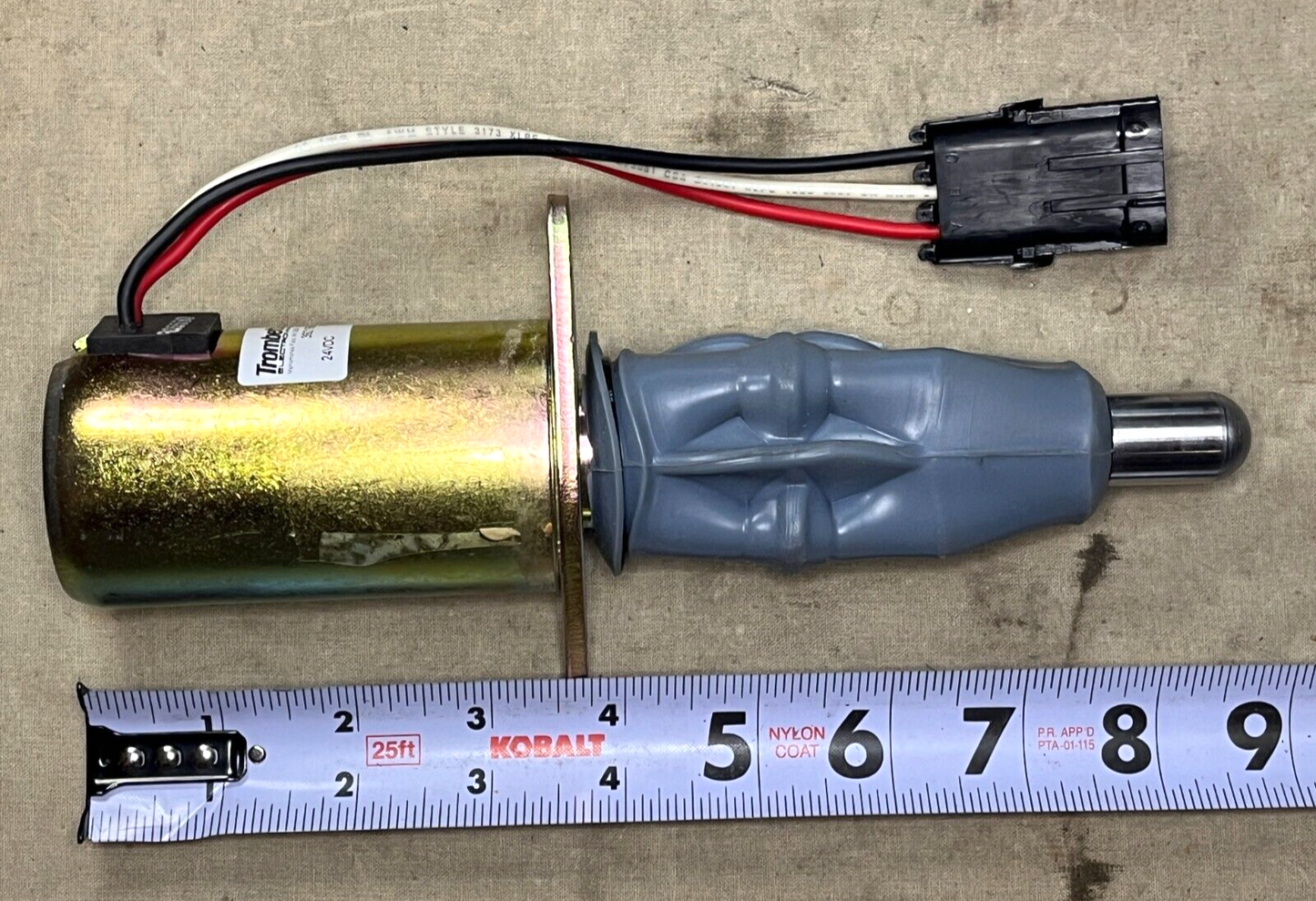 M939 TRUCK TROMBETTA 3921980 ELECTRICAL SHUT DOWN SOLENOID 5945-01-279-4802