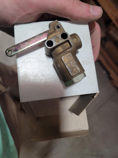 NOS Bendix Horn Control Wiper Valve 238350B / 228013N 702188 211294 FAST