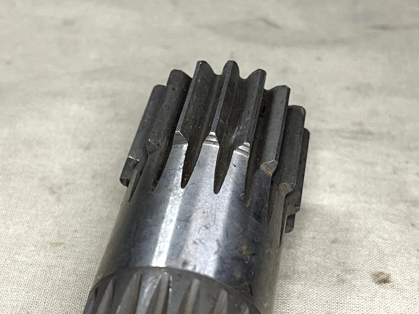 FMTV HEMTT XM1074 PLS TRUCK 2CK144 GEARSHAFT SPUR 9-734-100654 3040-01-234-1824