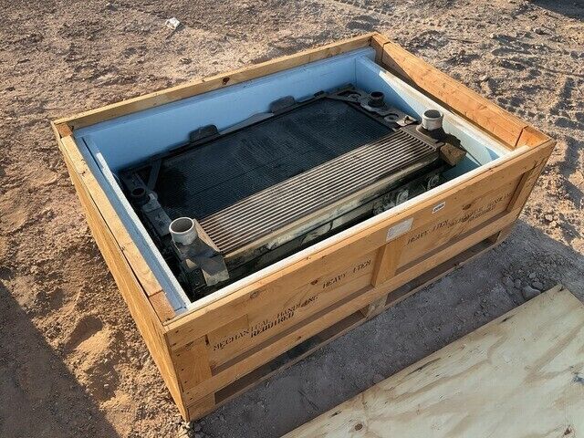 JLTV OSHKOSH 12606850 TRANSMISSION FLUID COOLER 12613889 2520-01-671-3356 NOS