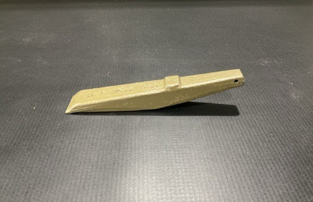 Broad Pick Attachment 595-070 NSN 5120-01-416-8572