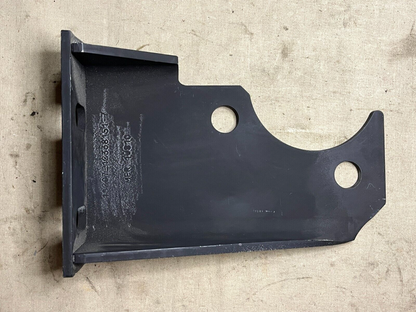 M998 HMMWV 12338151-7 REAR DIFFERENTIAL BRACKET 12338151 2590-01-394-8134 NOS