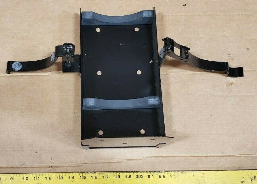 FIRE EXTINGUISHER WALL MOUNT APPROX 14.5 Inch