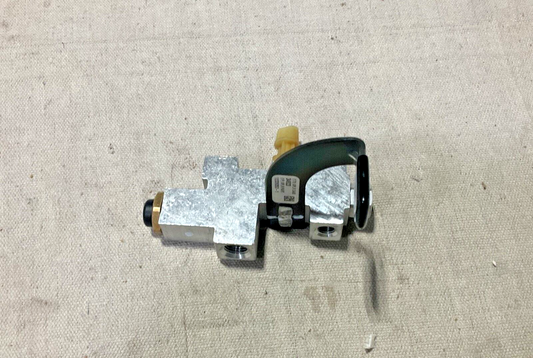 HMMWV M998 12339353-1 FLUID PRESSURE REGULATING VALVE 6000025 4820-01-359-9489
