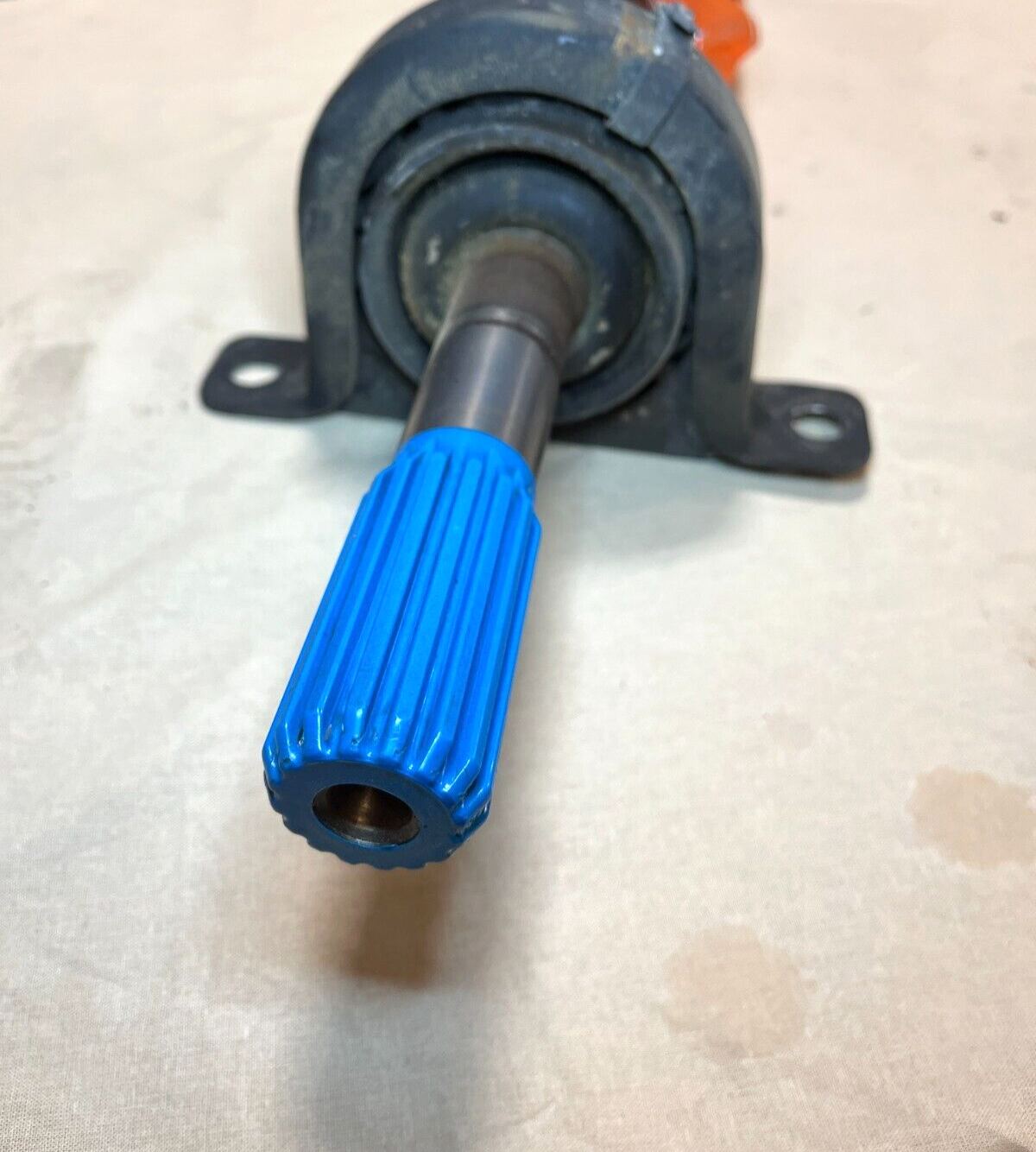 M998 HMMWV HUMMER 12342620 FRONT PROPELLER DRIVESHAFT 915806 2520-01-356-9189