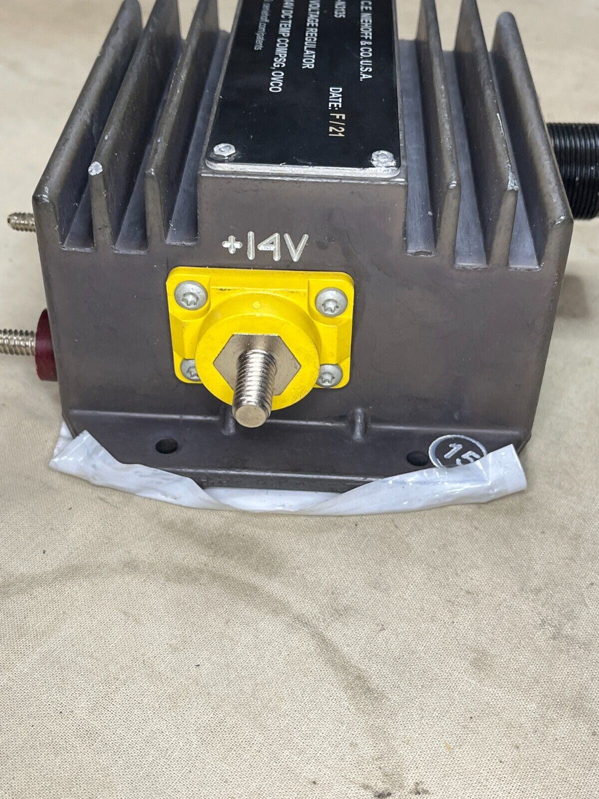 M998 HMMWV NIEHOFF N3103 28V 14V ENGINE GENERATOR REGULATOR 2920-01-483-2291 NOS